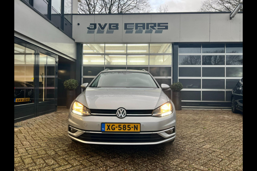 Volkswagen GOLF Variant 1.0 TSI Comfortline Business