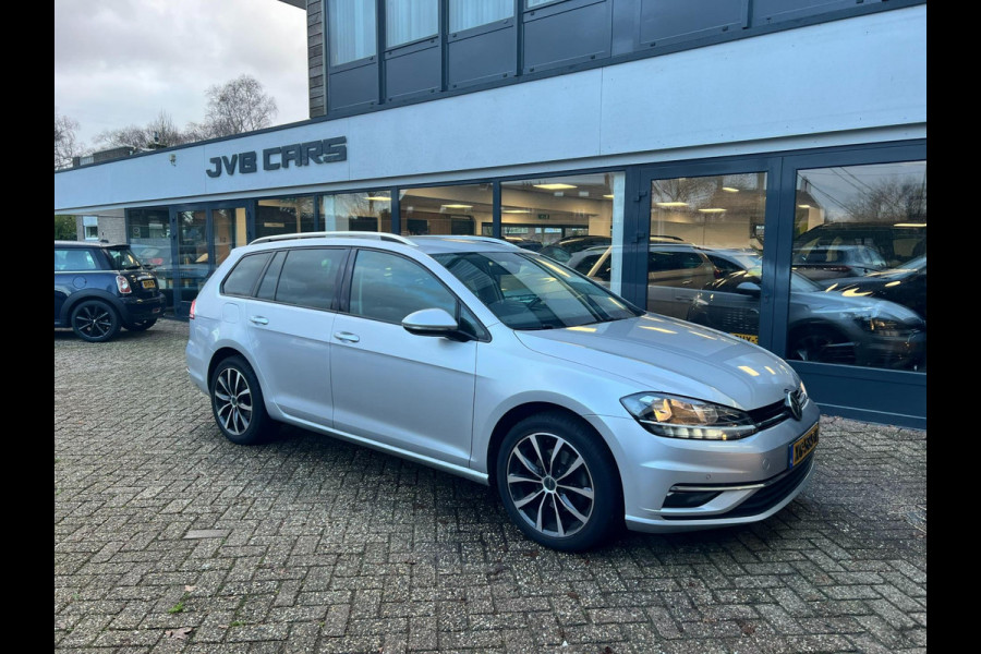 Volkswagen GOLF Variant 1.0 TSI Comfortline Business