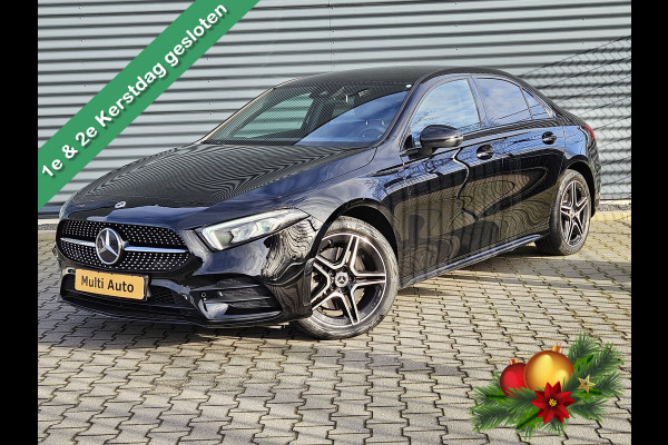 Mercedes-Benz A-Klasse 250 e AMG Line Plug In Hybrid PHEV | Widescreen Navi | Camera | Sfeerverlichting | Apple Carplay | Alcantara Sportstoelen Verwarmd | DAB |