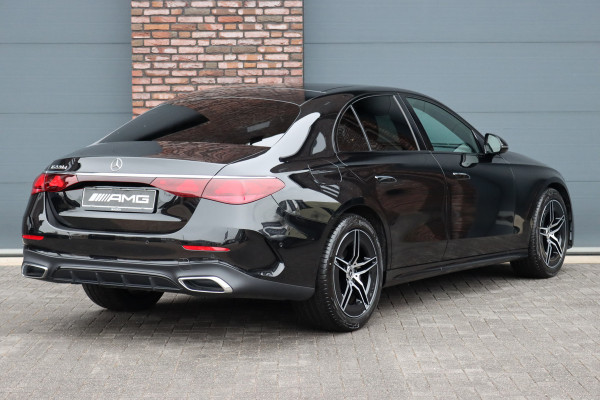 Mercedes-Benz E-Klasse 220 d AMG Line Aut9 | Distronic Pro | Verwarmd Stuurwiel | Camera | Sfeerverlichting | Nightpakket | Keyless Go | High Perf. LED |