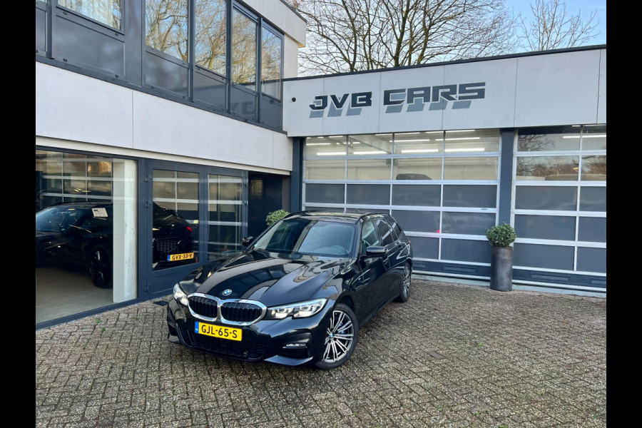 BMW 3 Serie Touring 330e High Executive