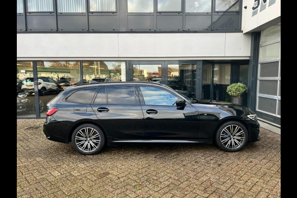 BMW 3 Serie Touring 330e High Executive