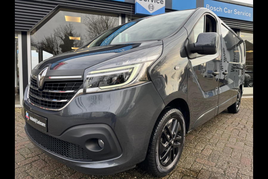 Renault Trafic 2.0 dCi 145 T29 L2H1 Luxe 2x schuifdeur / LM velg / Trekhaak / Navi / Clima / Metallic / Camera / P-sensoren