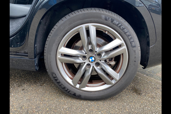 BMW X1 XDrive25e M SPORT VAN 34.900 VOOR 31.330 EINDEJAARSVOORDEEL 3.570,- | LEDER | NETTE AUTO