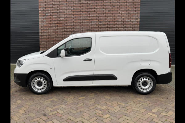 Opel Combo 1.6D L2H1 Edition / 100 PK / Navigatie / Cruise Control / Parkeersensoren / 1e Eigenaar / NED-Combo