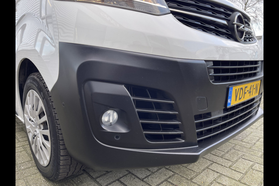 Opel Vivaro 2.0 CDTI 122pk L2H1 Edition / vaste prijs rijklaar € 13.950 ex btw / lease vanaf € 256 / airco / cruise / navi / camera / trekhaak / pdc voor en achter / euro 6 diesel !