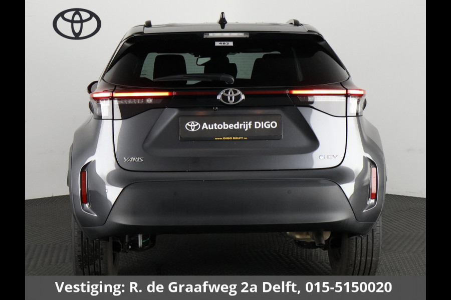 Toyota Yaris Cross Hybrid 115 Dynamic Luxury Bi-Tone | Stuur- & Stoelverwarming | Parkeersensoren | Apple Carplay & AndroidAUTO |