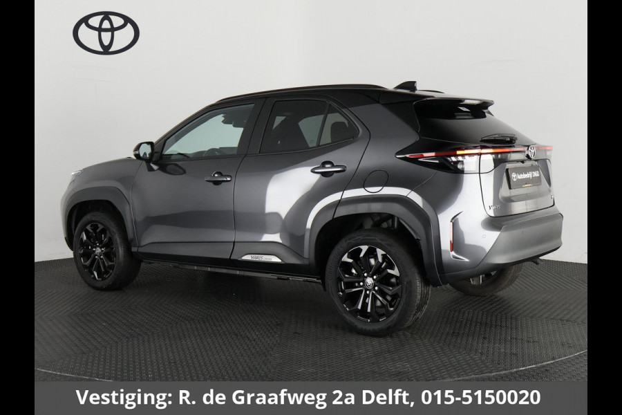 Toyota Yaris Cross Hybrid 115 Dynamic Luxury Bi-Tone | Stuur- & Stoelverwarming | Parkeersensoren | Apple Carplay & AndroidAUTO |