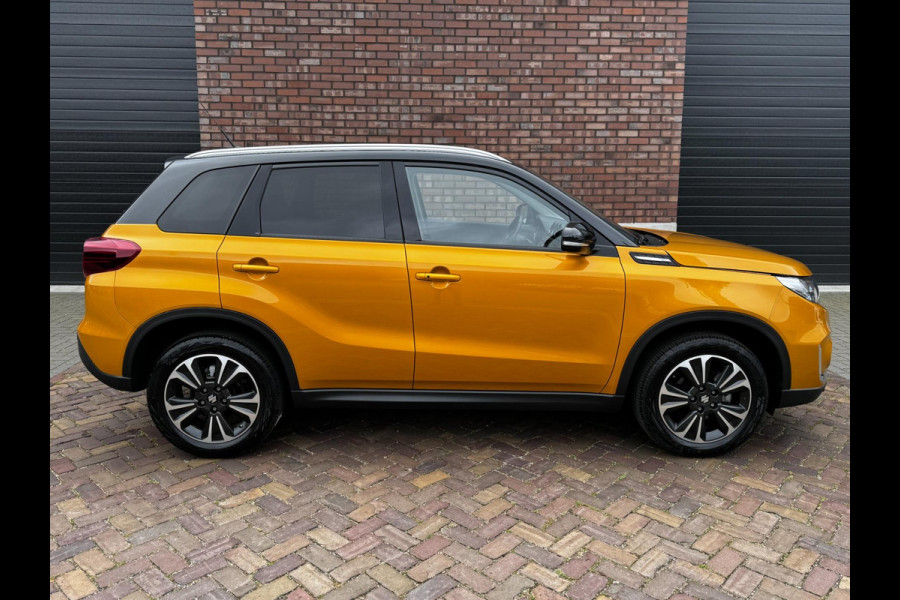 Suzuki Vitara 1.5 Hybrid Style / Automaat / Panoramadak / Adaptive Cruise / Navigatie + Camera / Stoelverwarming