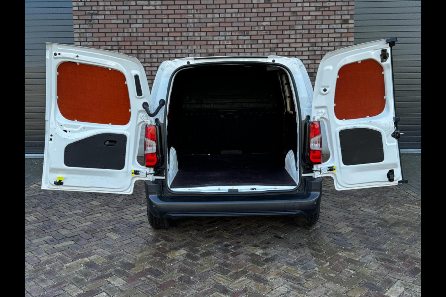 Opel Combo 1.5D L1H1 Edition / Navigatie / Cruise Control / PDC / Airco / 1e Eigenaar / NED-Combo