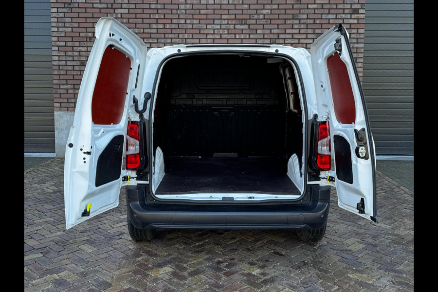 Opel Combo 1.5D L1H1 Edition / Navigatie / Cruise Control / PDC / Airco / 1e Eigenaar / NED-Combo