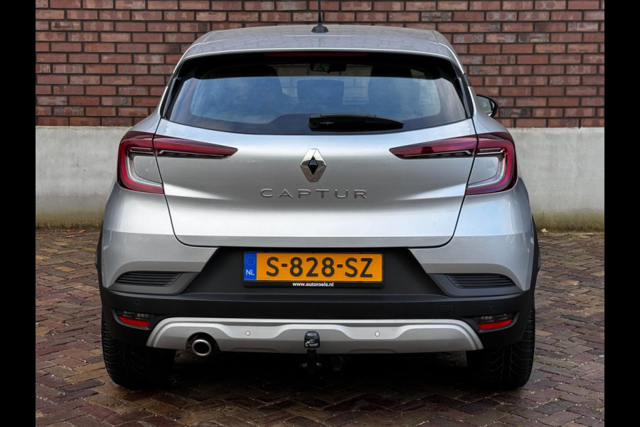 Renault Captur 1.3 TCe / 140 PK / Automaat / Trekhaak / Navigatie + Camera / PDC voor + Achter