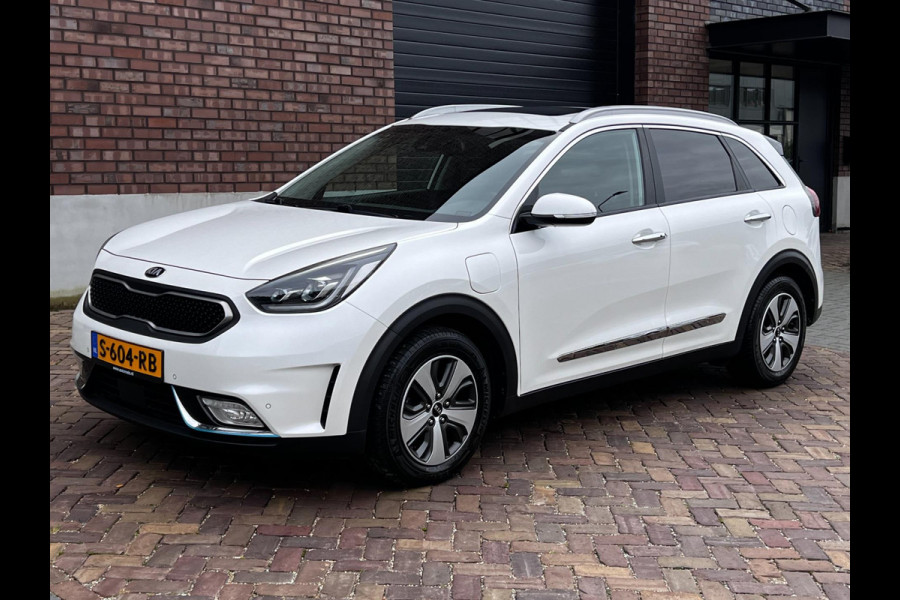 Kia Niro 1.6 GDi PHEV ExecutiveLine / Schuif-Kantel Dak / Leder Interieur + Memory / Adaptive Cruise / Navigatie + Camera