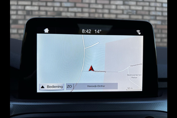 Ford FOCUS Wagon 1.0 EcoBoost / Panoramadak / Navigatie + Camera / Stoel + Stuurverwarming / Apple Carplay & Android Auto