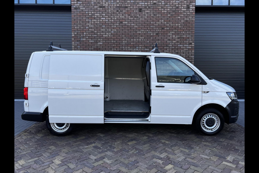 Volkswagen Transporter 2.0 TDI L2H1 / 102 PK / Airco / 3 Pers. / Bij 100.998 KM Beurt gehad + Remmen vervangen