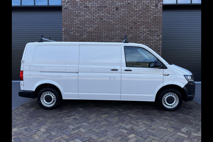 Volkswagen Transporter 2.0 TDI L2H1 / 102 PK / Airco / 3 Pers. / Bij 100.998 KM Beurt gehad + Remmen vervangen