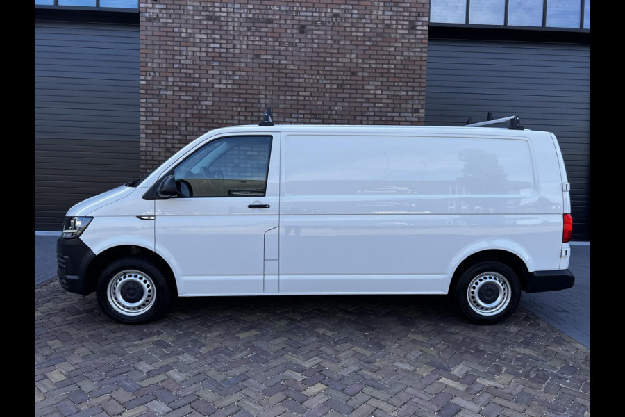 Volkswagen Transporter 2.0 TDI L2H1 / 102 PK / Airco / 3 Pers. / Bij 100.998 KM Beurt gehad + Remmen vervangen