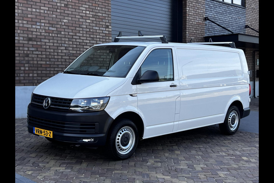 Volkswagen Transporter 2.0 TDI L2H1 / 102 PK / Airco / 3 Pers. / Bij 100.998 KM Beurt gehad + Remmen vervangen