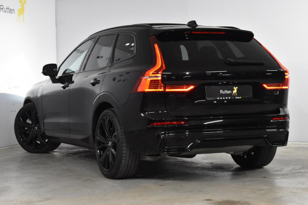 Volvo XC60 T8 455PK Long Range AWD Ultimate Black Edition / Driver Assist / Head-up Display / Panoramadak / 360 Camera / Luchtvering / Donker getint glas / Trekhaak