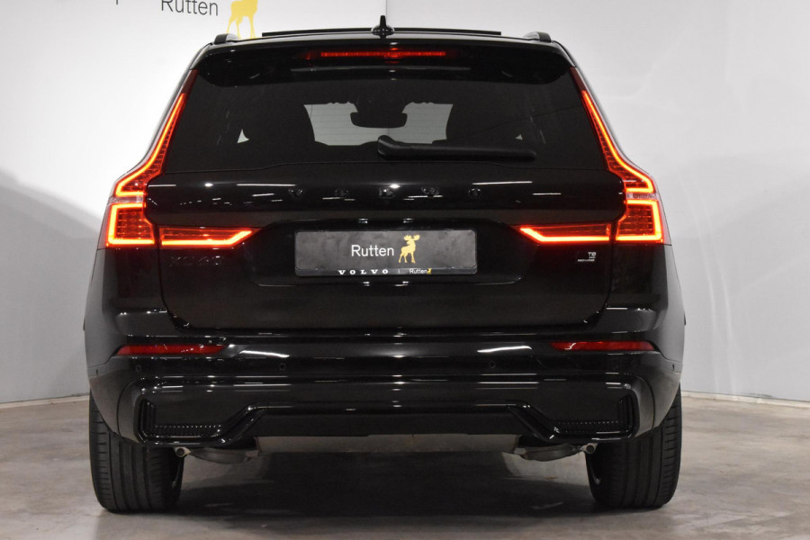 Volvo XC60 T8 455PK Long Range AWD Ultimate Black Edition / Driver Assist / Head-up Display / Panoramadak / 360 Camera / Luchtvering / Donker getint glas / Trekhaak