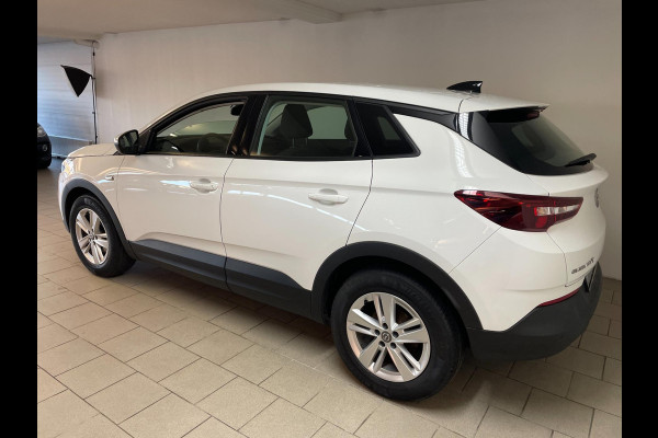 Opel Grandland X 1.2 Turbo Online Edition