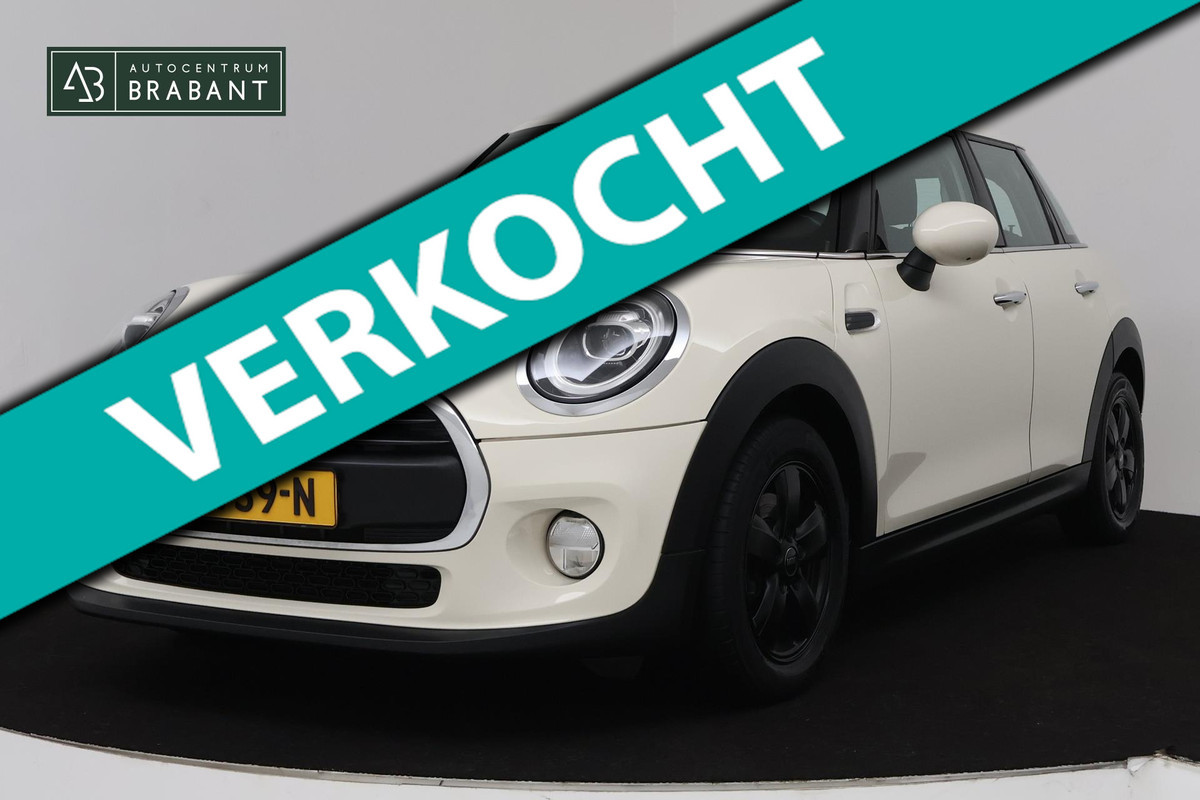 MINI Mini 1.5 One Pepper Sport *WEEK AANBIEDING** (CRUISE CONTROL, NAVIGATIE, LED, CLIMATE, NL-AUTO, GOED ONDERHOUDEN)