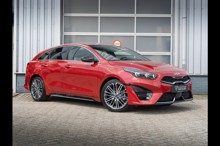 Kia ProCeed 1.5 T-GDi GT-PlusLine | NIEUWE AUTO SNEL RIJDEN !| Stoelverwarming | Navigatie | Achteruit rijcamera |