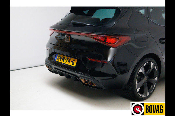 CUPRA Leon 1.4 e-Hybrid Business 204 PK Stoel- stuurverwarming, Travel assist, Navigatie, Camera, 18 inch, Adaptive cruise