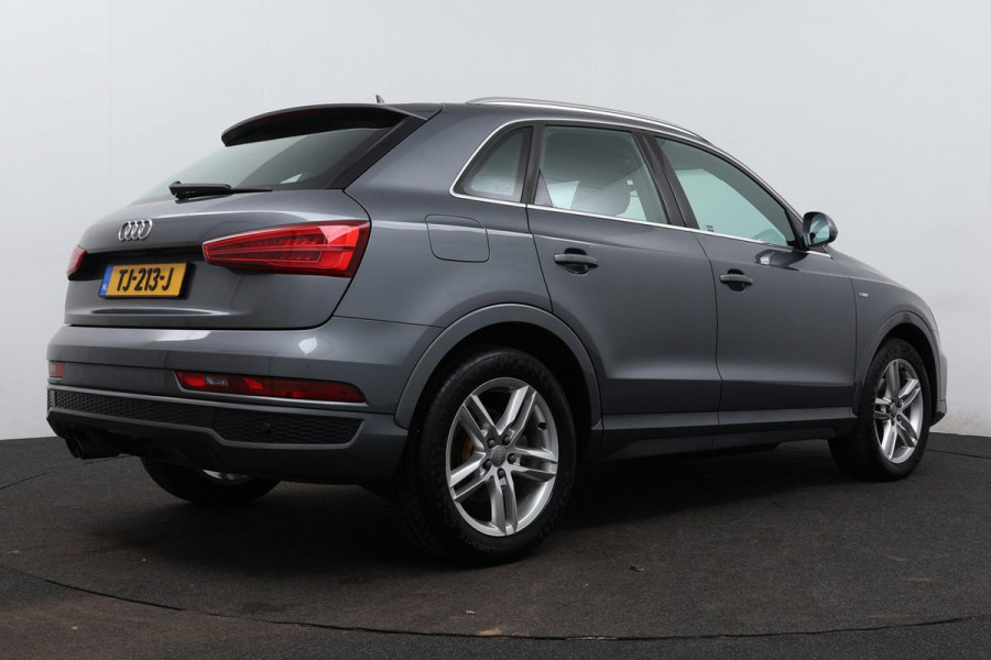 Audi Q3 1.4 TFSI CoD Sport Advance Sport 2x S-line( NL-auto, Parkeerhulp V+A, Navi, StoelV, Cruise C, Etc)