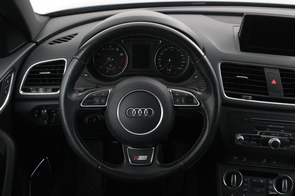 Audi Q3 1.4 TFSI CoD Sport Advance Sport 2x S-line( NL-auto, Parkeerhulp V+A, Navi, StoelV, Cruise C, Etc)