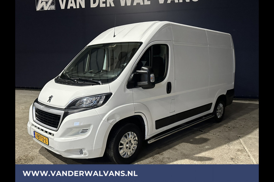 Peugeot Boxer 2.2 BlueHDi 140pk L2H2 Euro6 Airco | 2500kg Trekhaak | LED | Cruisecontrol | Camera Navigatie, Parkeersensoren, Bluetooth-Telefonie, 3 - Zits