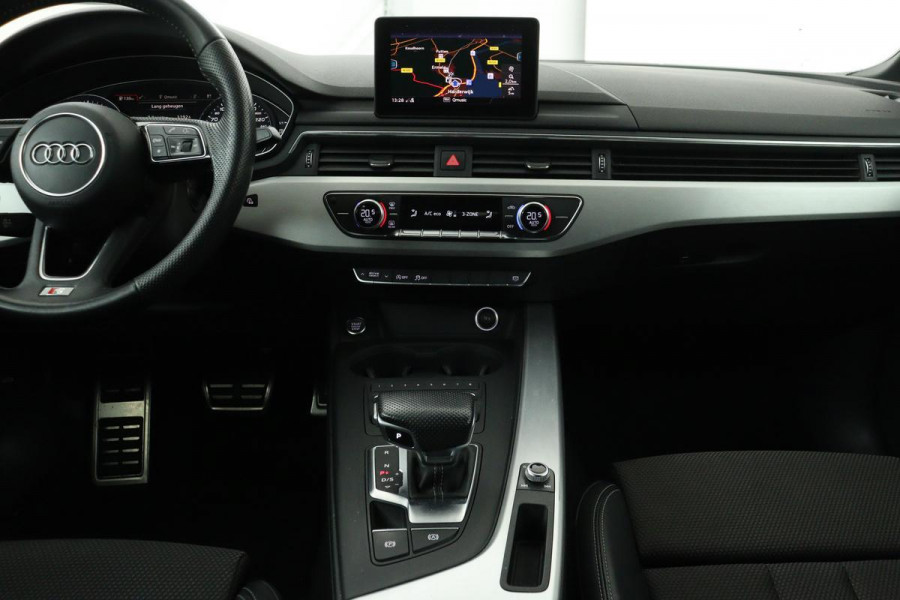 Audi A5 35 TFSI Sport S-Line | Full LED | Sportstoelen | Half leder | Navigatie | Cruise control | Getint glas | PDC | Cllimate control