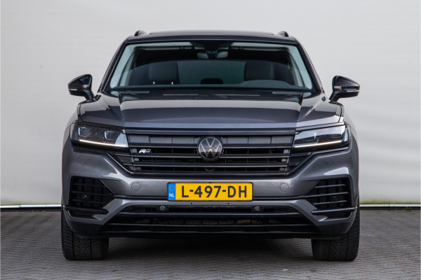 Volkswagen Touareg 2.0 TSI R-Line, Panorama, Leder, Luchtvering, 245pk