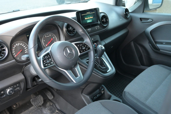 Mercedes-Benz Citan 110 CDI L1 Pro 3 Zitplaatsen, MBUX, Stoelverwarming