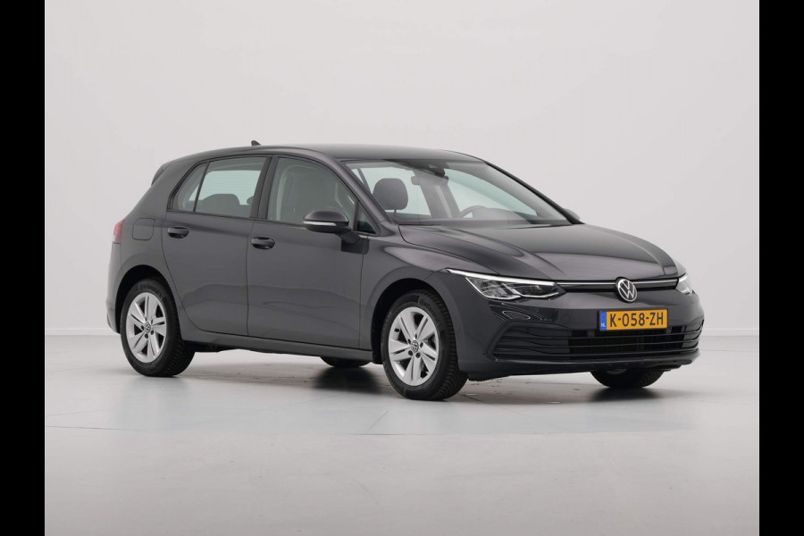 Volkswagen Golf 1.0 TSI 110pk Life Navigatie Pdc Clima Lm Velgen