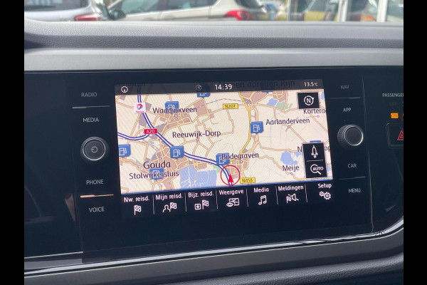 Volkswagen Polo 1.0 TSI Comfortline / CarPLAY / nieuwe all seasons