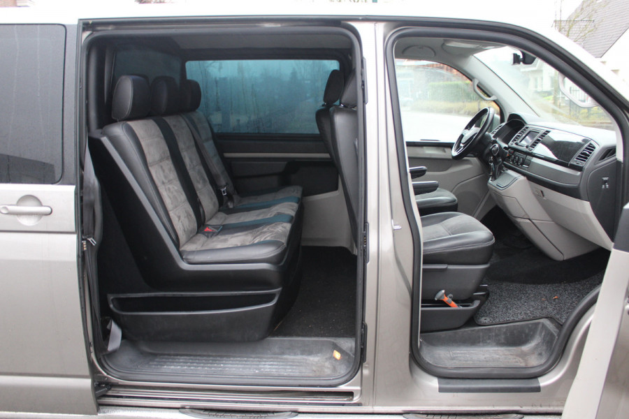 Volkswagen Transporter T6 2.0 TDI 200PK Euro6 DSG7-automaat L2 DC Highline ✓ Leder/alcantara ✓ navigatie + camera