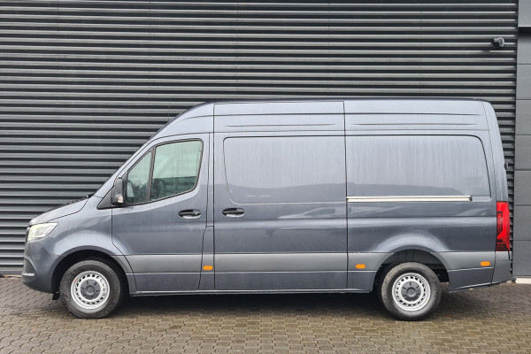 Mercedes-Benz Sprinter 319 CDI L2H2 Pro -2x schuifdeur-LED-3500kg haak