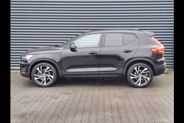 Volvo XC40 T5 Recharge Inscription Plug in Hybrid 261pk PHEV | Panodak | Lederen Sportstoelen | Pilot Assist | Navigatie | Apple Carplay | Adaptive Cruise | Camera | L.M. 20 " | DAB |