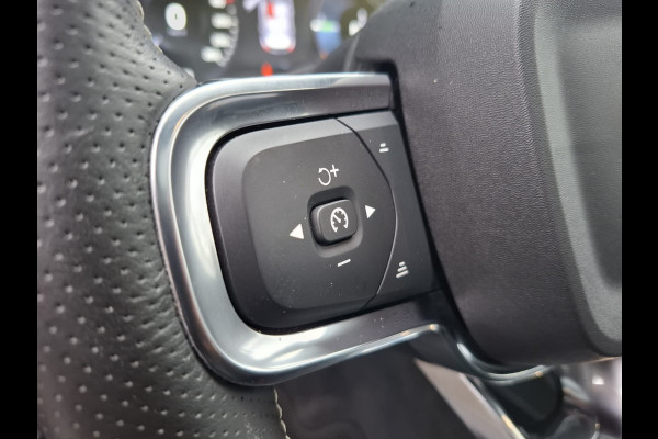 Volvo XC40 T5 Recharge Inscription Plug in Hybrid 261pk PHEV | Panodak | Lederen Sportstoelen | Pilot Assist | Navigatie | Apple Carplay | Adaptive Cruise | Camera | L.M. 20 " | DAB |