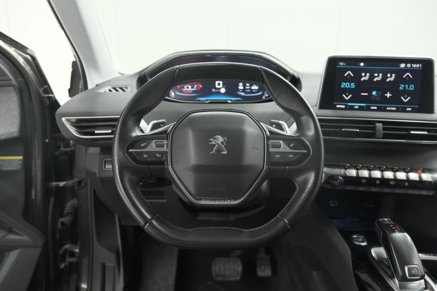 Peugeot 3008 PureTech 130 EAT Allure | Camera | Navigatie | Apple Carplay | Parkeersensoren