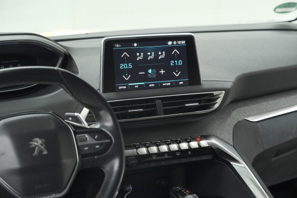 Peugeot 3008 PureTech 130 EAT Allure | Camera | Navigatie | Apple Carplay | Parkeersensoren