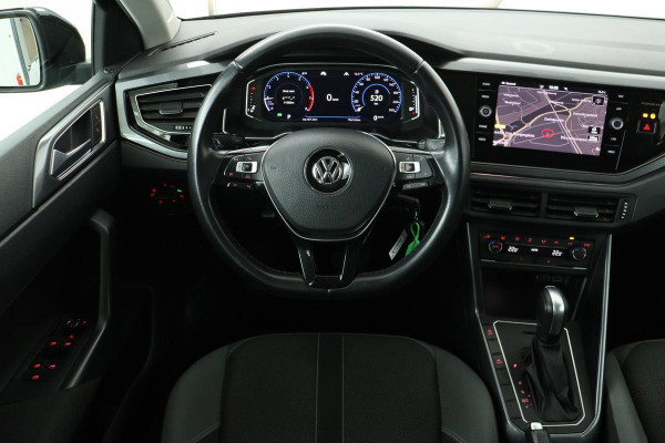 Volkswagen Polo 1.0 TSI Highline | DSG | Carplay | Virtual Cockpit | Adaptive cruise | Navigatie | DAB | Climate control | LED | Sportstoelen