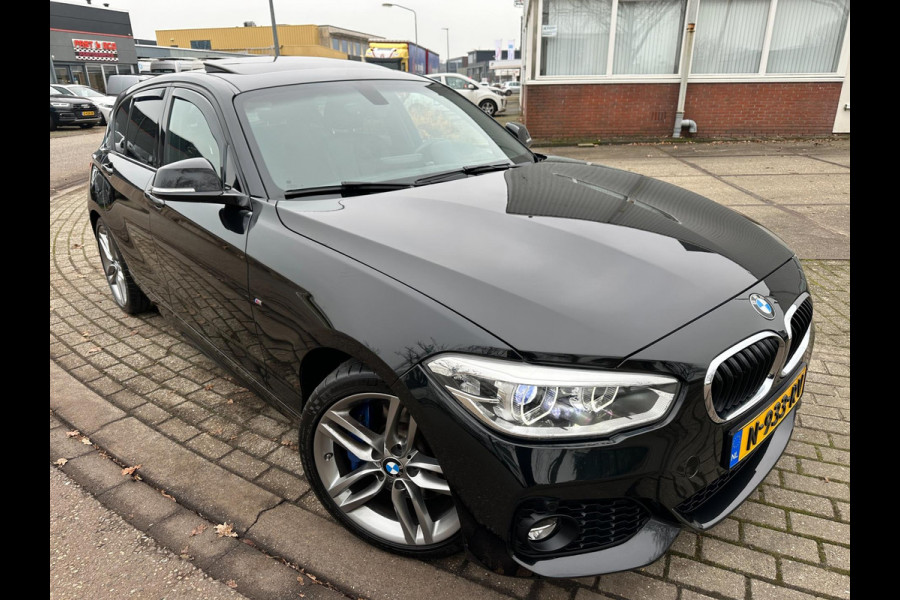 BMW 1 Serie 118d 2017 M-SPORT PAKKET DAKRAAM VOL-LEER LUX HARMAN KARDON