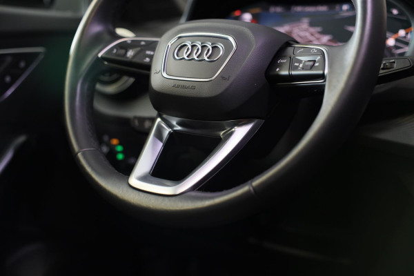 Audi Q2 35 TFSI Edition ONE / AUT / ACC / Open Panoramadak / Virtual Cockpit / Lane Assist / Leder / Navi / Camera / Led / 19 Inch