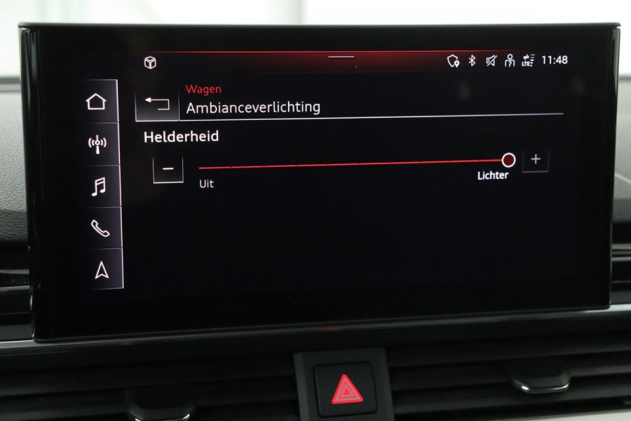 Audi A4 35 TFSI Launch Edition Business | Trekhaak | Full LED | Sportstoelen | Carplay | Navigatie | Virtual Cockpit | Climate control | Cruise control