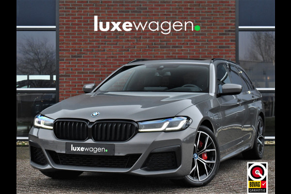 BMW 5 Serie Touring 530e xDrive M-Sport Pano Comf+Ventilatie HUD H/K Laser 19inch