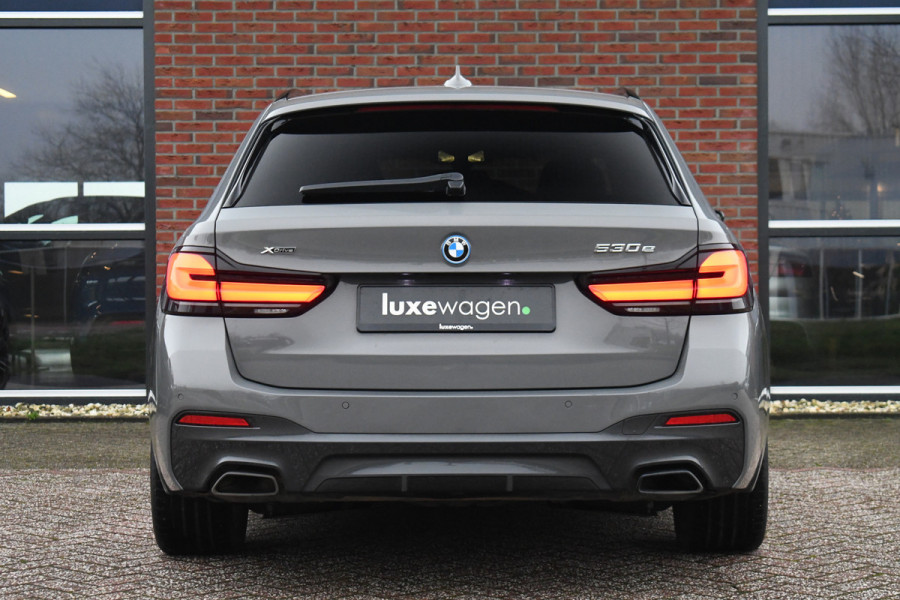 BMW 5 Serie Touring 530e xDrive M-Sport Pano Comf+Ventilatie HUD H/K Laser 19inch