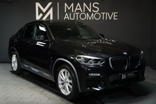 BMW X4 XDrive30i M Sport / PANODAK / KEYLESS / HUD / CAMERA / 19''