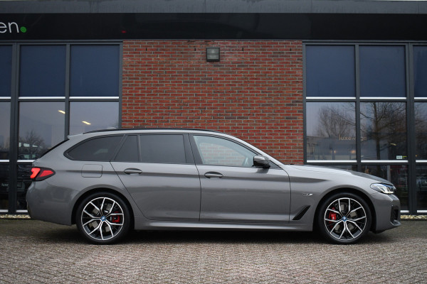 BMW 5 Serie Touring 530e xDrive M-Sport Pano Comf+Ventilatie HUD H/K Laser 19inch